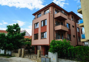 Villa Maria  Tsarevo